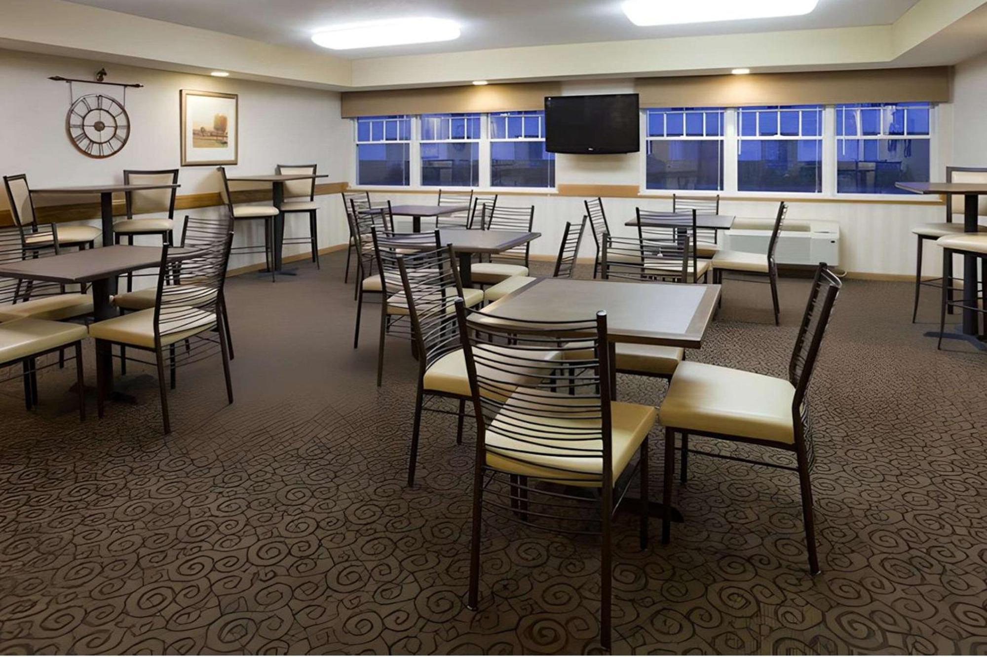 Quality Inn & Suites สติลวอเตอร์ ภายนอก รูปภาพ