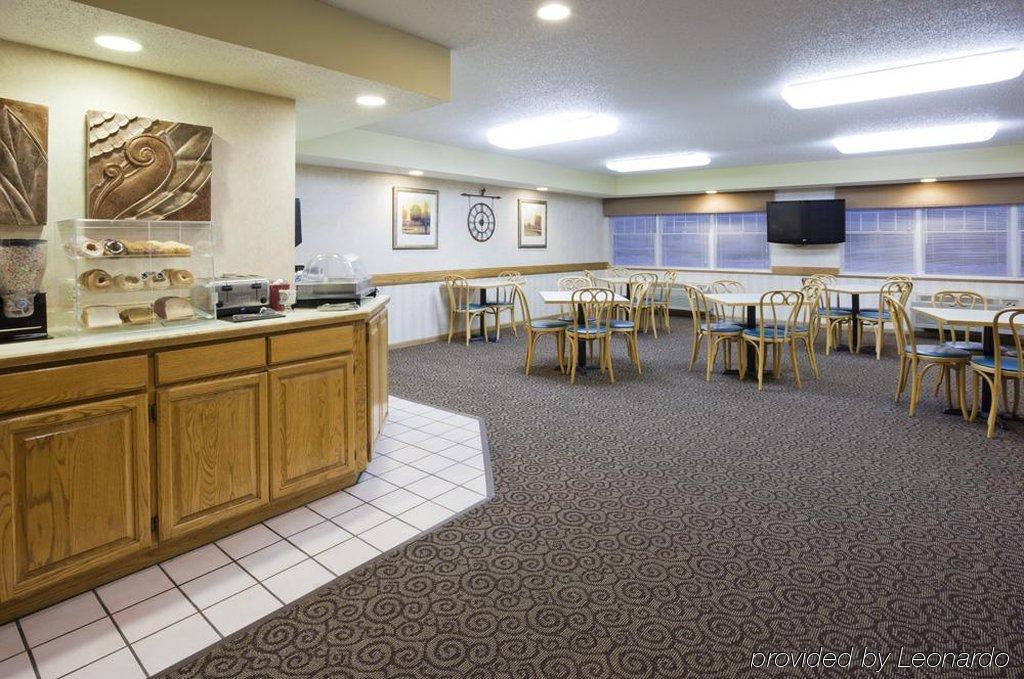 Quality Inn & Suites สติลวอเตอร์ ร้านอาหาร รูปภาพ